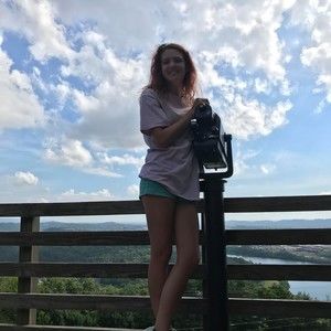 Meet your Posher, Kendra